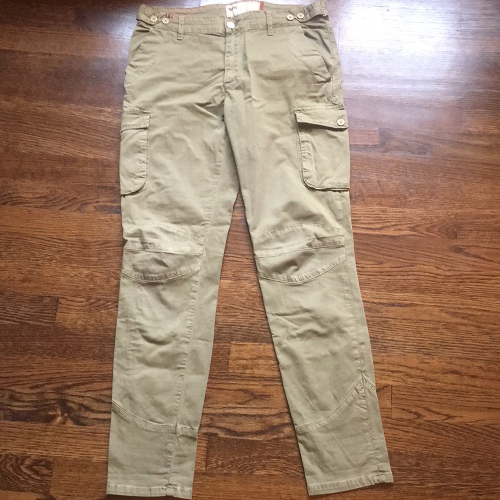Amry green cargo pants